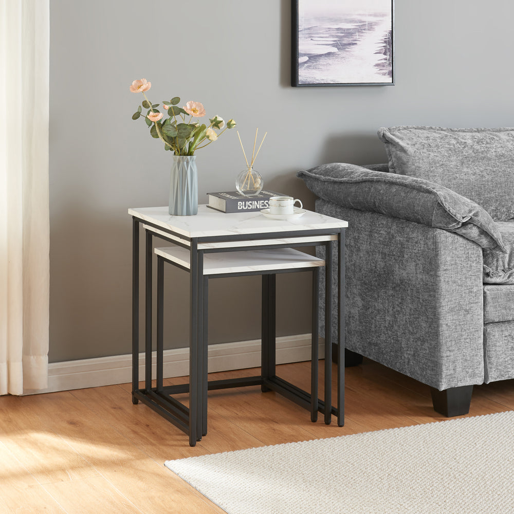 Table d’appoint Trollhättan 3 pièces aspect marbre, blanc [en.casa] - premiumXL