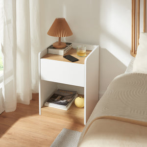 Table de chevet Kuorshare 55 x 42 x 37 cm blanc effet chêne [en.casa]