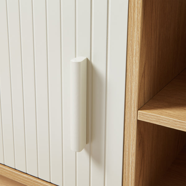 Meuble TV Ferrersp avec 2 portes 140 x 40 x 45 cm effet chêne / couleur sable [en.casa] 