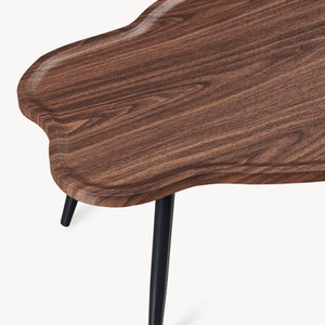 Tavolino da Caffè Trestaneng con Piano Sagomato 100x60x47 cm - Effetto Noce [en.casa] 