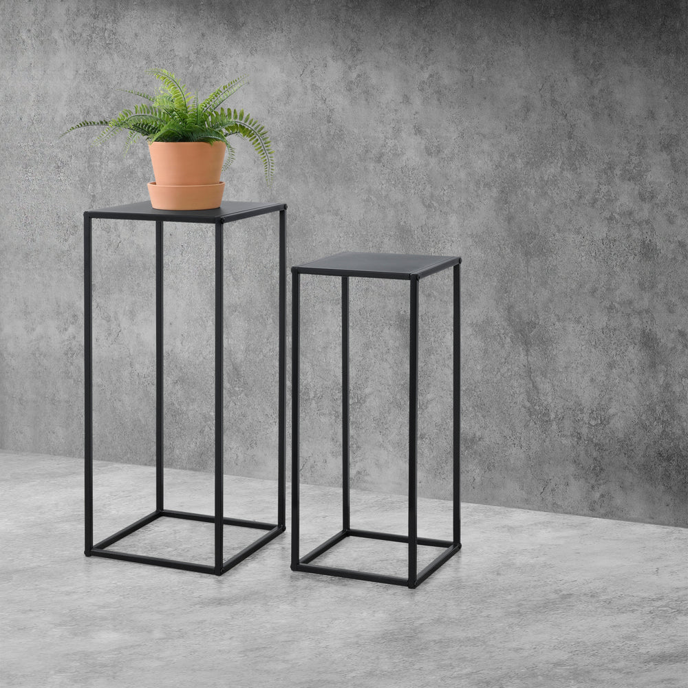 Table d’appoint Barbaricina lot de 2 – forme colonne noir [en.casa] - premiumXL