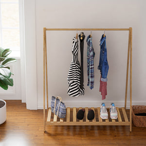 Stand Appendiabiti 'Ledøje' Organizzatore Guardaroba con Barra Porta Abiti e Ripiano Struttura in Legno di Pino [en.casa]