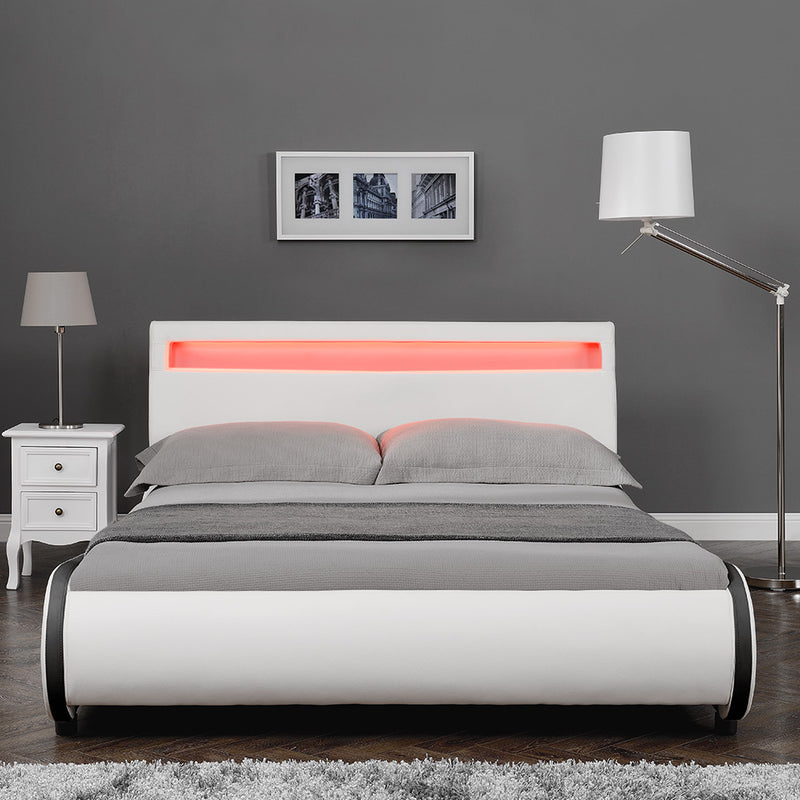 Croquis coté CoriumLit capitonné à LED de Corium 'Valencia' avec matelas (140 / 180 x200cm)(7 Couleurs)(mousse froide) -  avec cuir synthétique / housse en cuir synthétique / éclairage RVB / avec sommier à lattes /