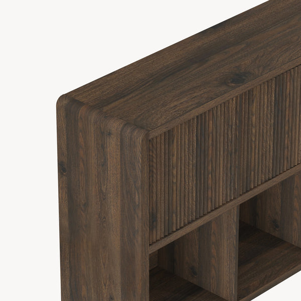 Sideboard Lukkodso mit Türen und Fächern [en.casa]