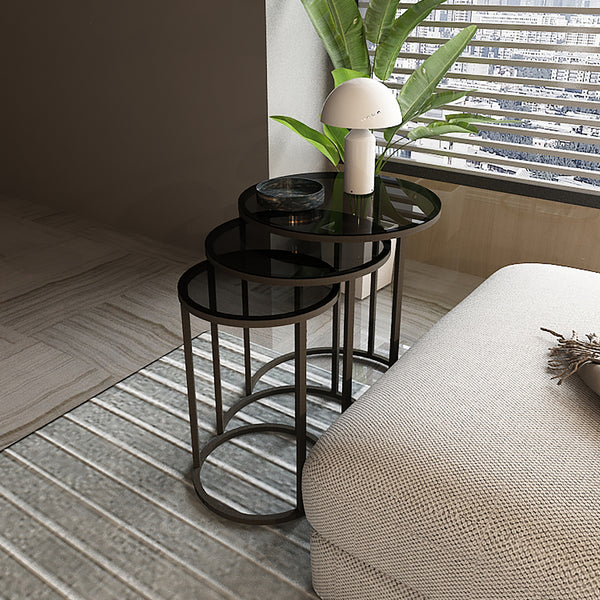 Set di 3 Tavolini Bassi 'Kyyjärvi' Sovrapponibili con Piano Tondo in Vetro [en.casa]