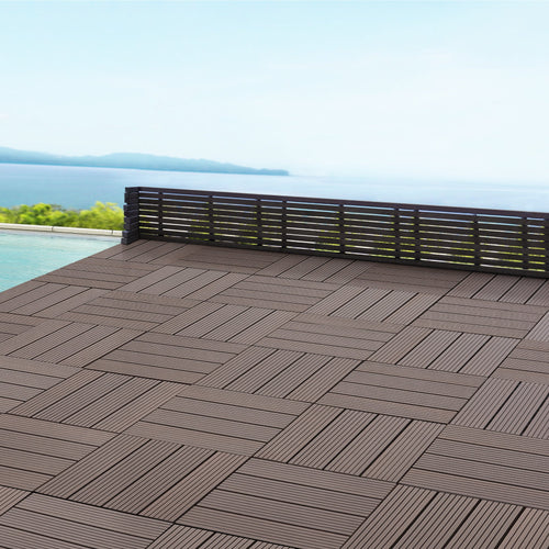 Set di 11 Piastrelle in WPC 'Schramberg' per Pavimentazione da Esterno con Sistema a Incastro, Copertura cca.1m² - Vari Colori [en.casa]
